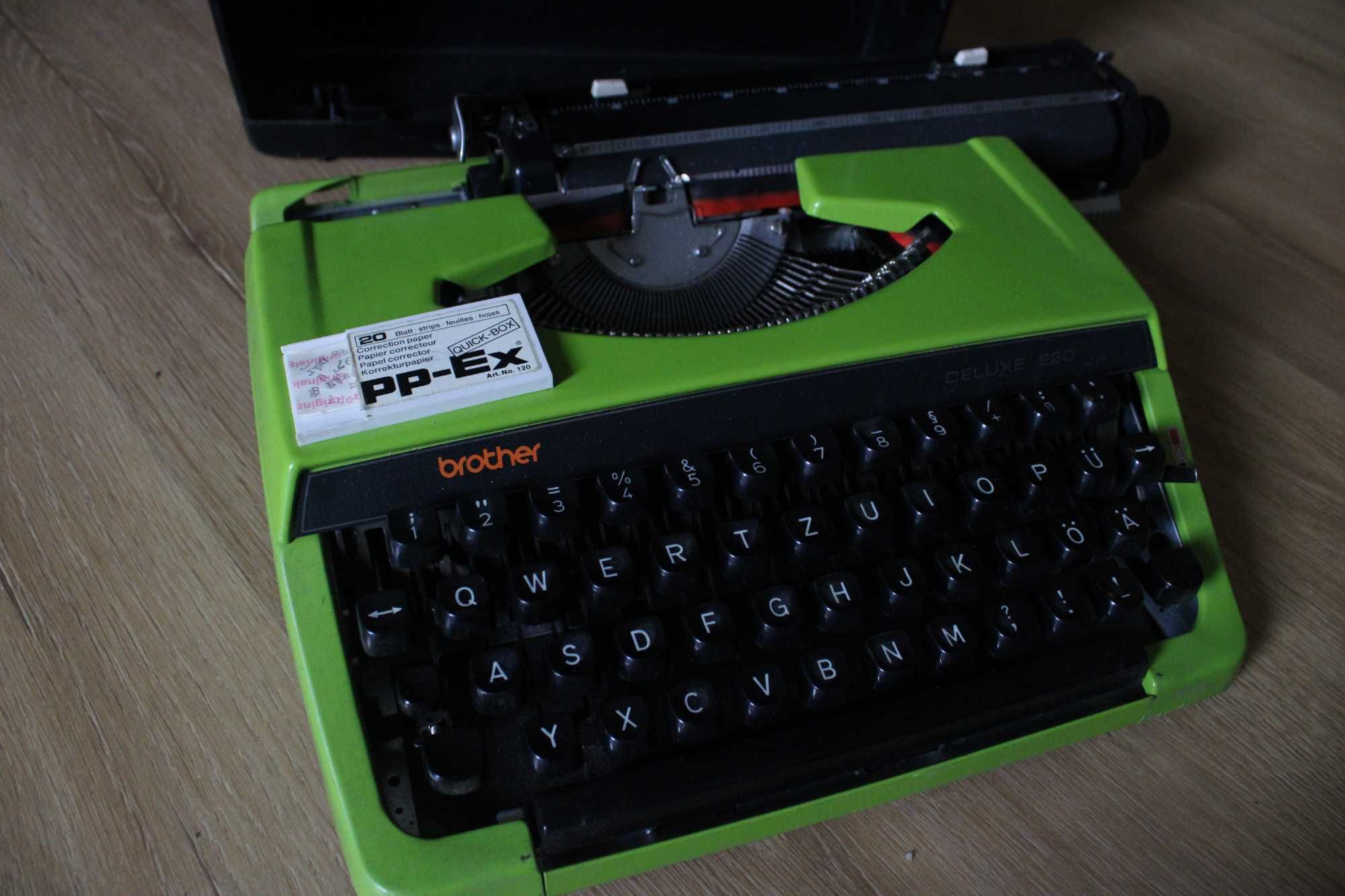 Maszyna do pisania Brother zielona sprawna