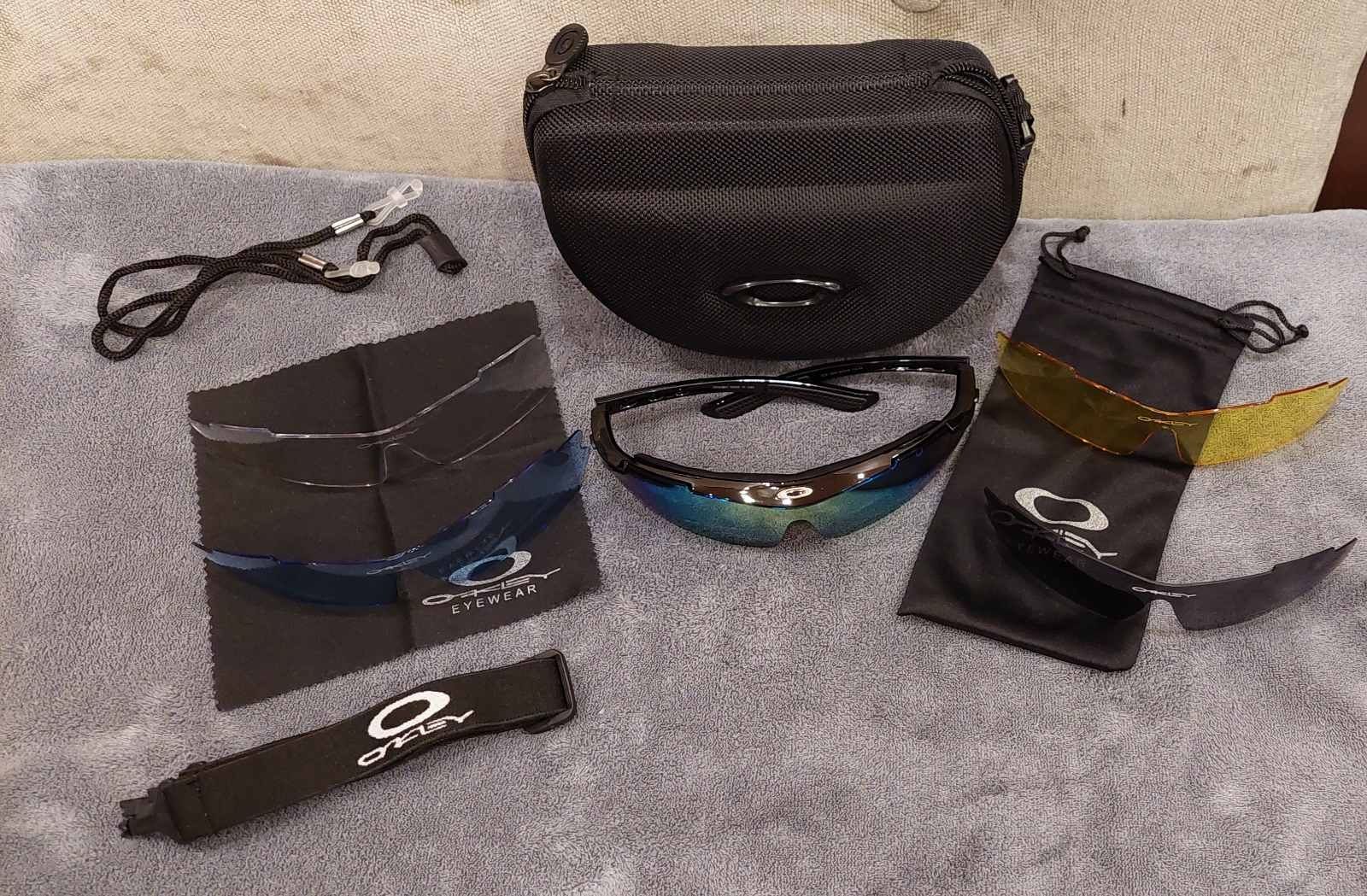спортивні сонцезахисні окуляри oakley чоловічі