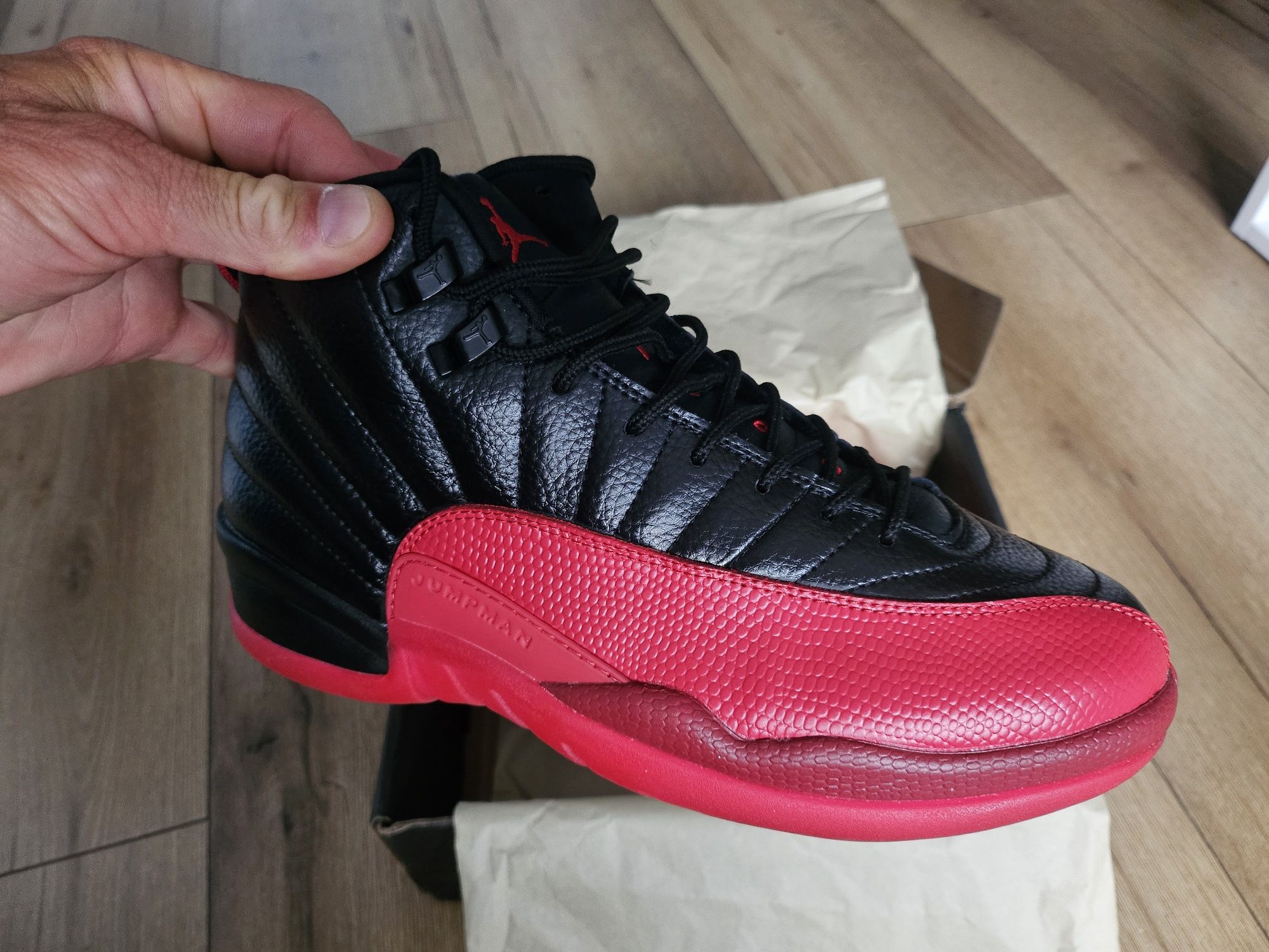 Jordan 12 flu game rozm.43