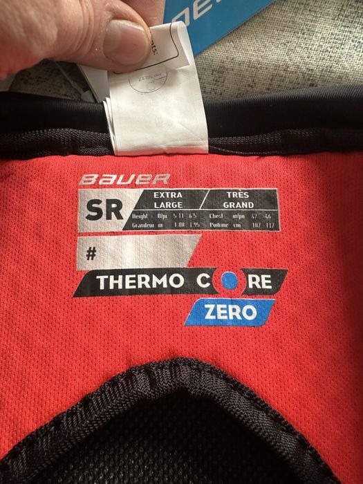 Нагрудники  Хоккейные Bauer HyperLite размер Xl