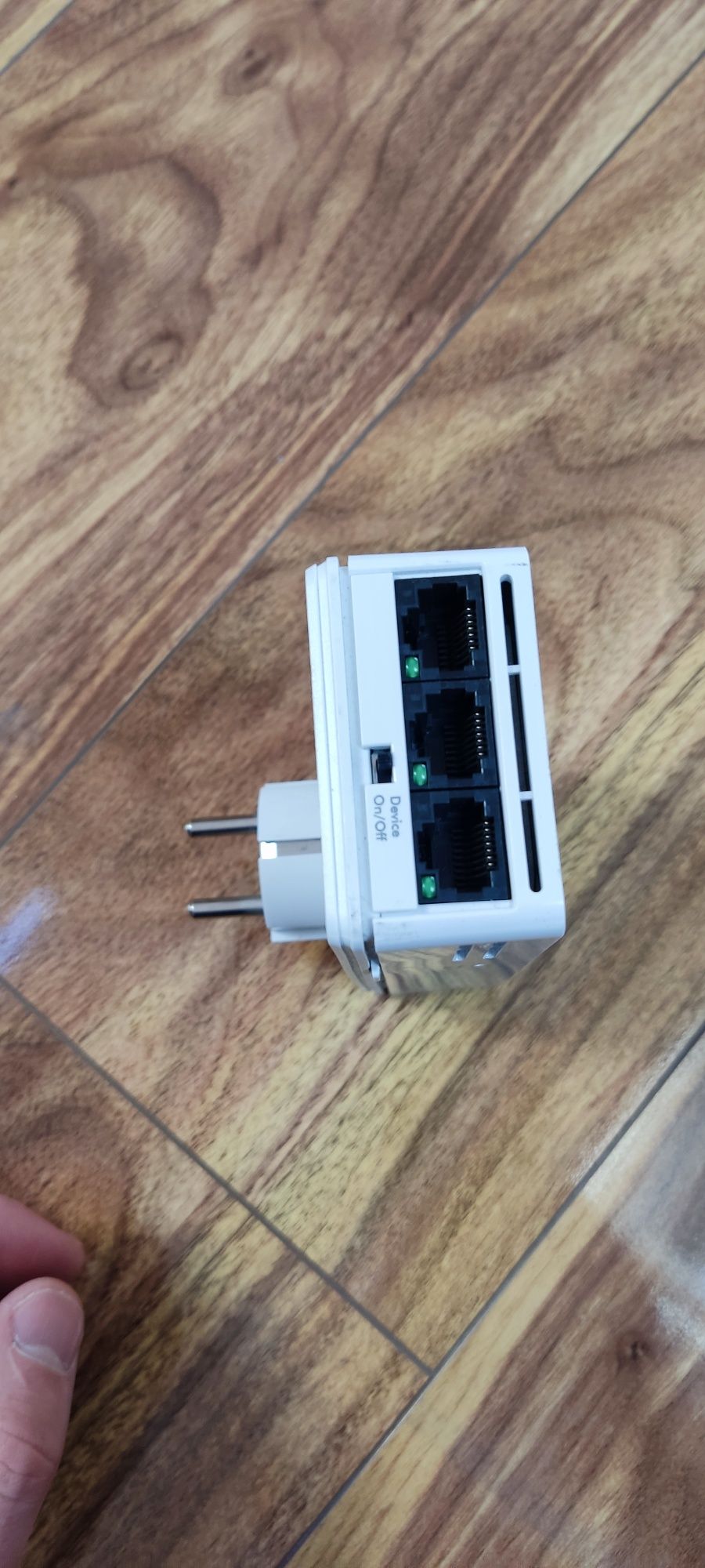 Netgear powerline 600 xav6504 repeater tplink, mikrotik dlink