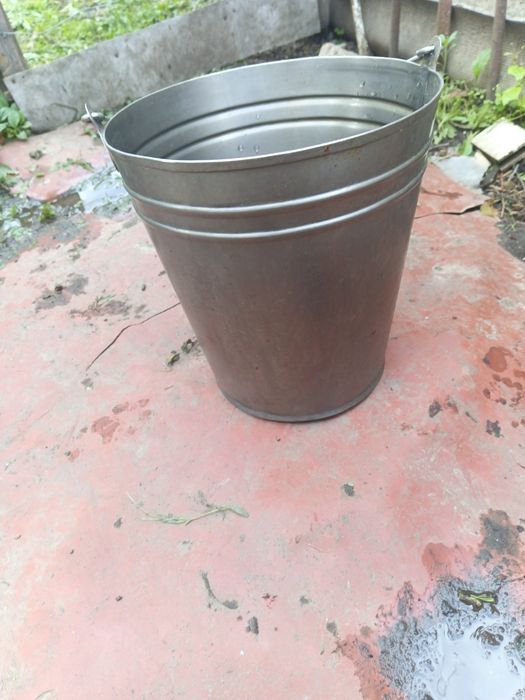 Титановое ведро с ручкой