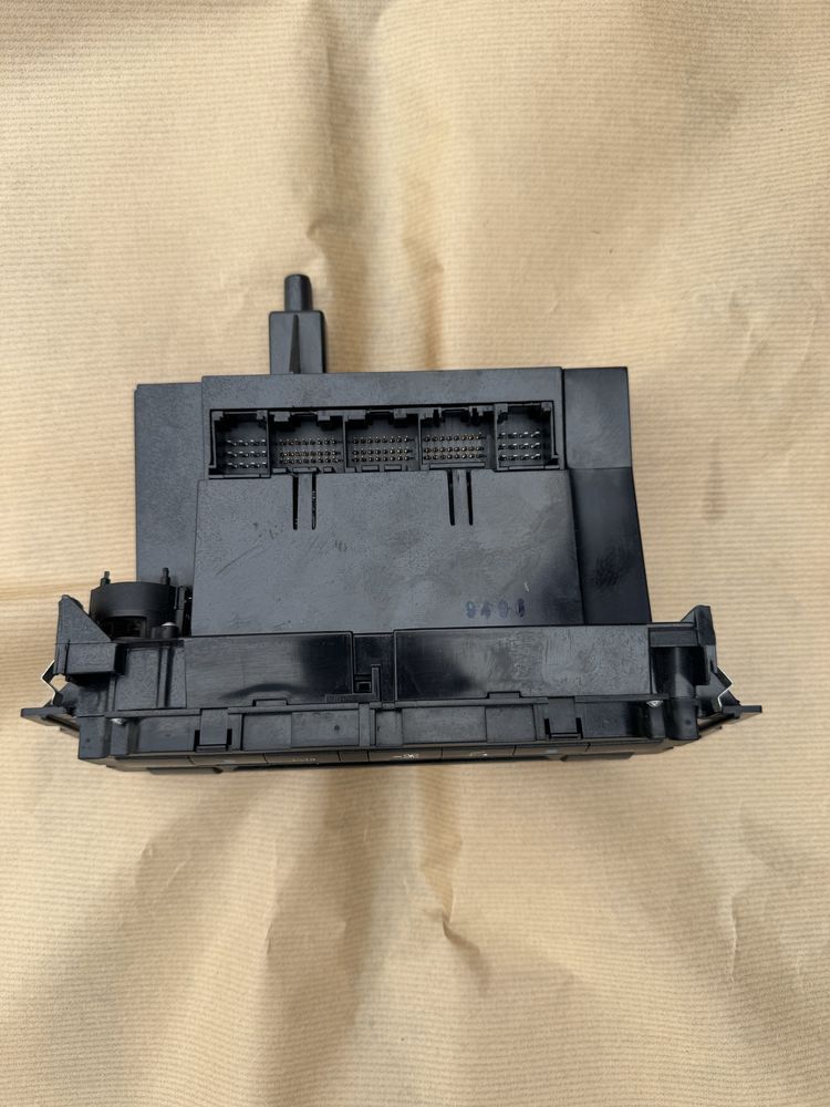 Panel Klimatyzacji Klimatronic  Vw T5