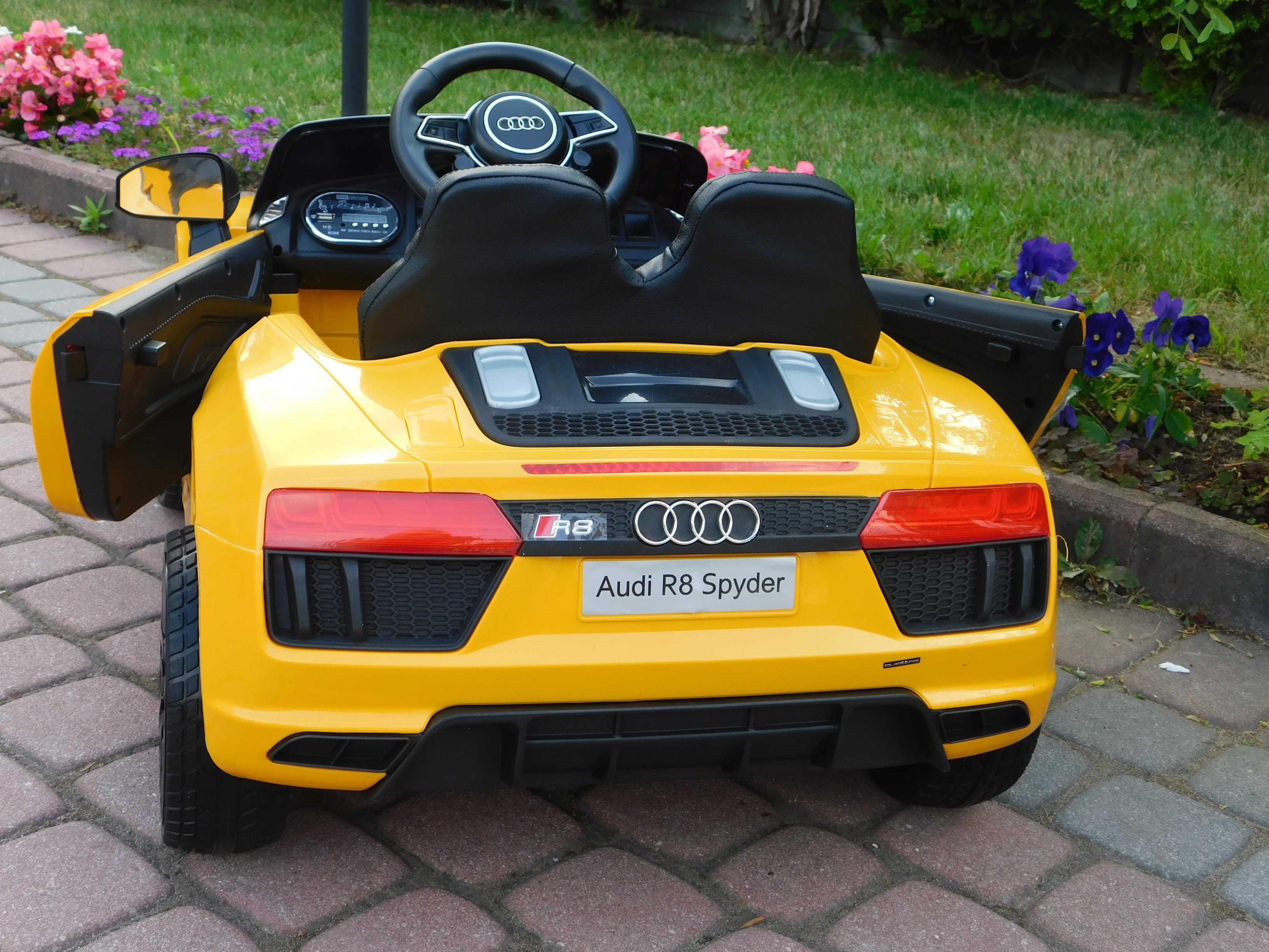 Samochód na akumulator AUDI R8 Pilot + USB + Kluczyki AUTO dla dziecka
