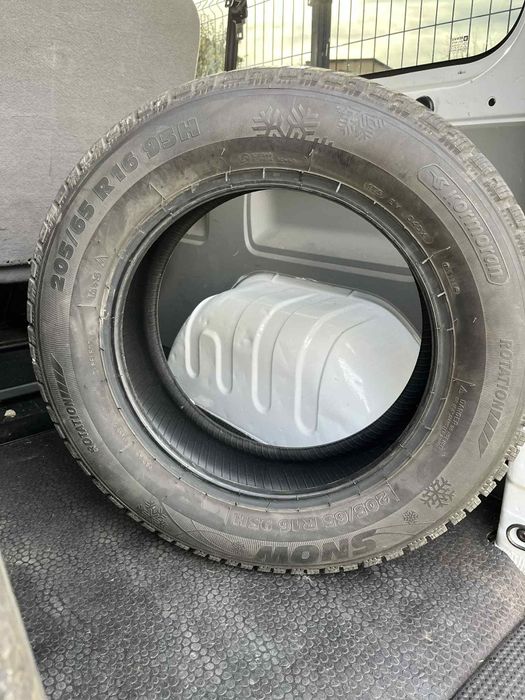 Opony 205 65 r16 95h  kormoran