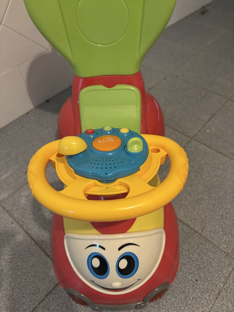 Chicco Brinquedo Quattro Vermelho - triciclo