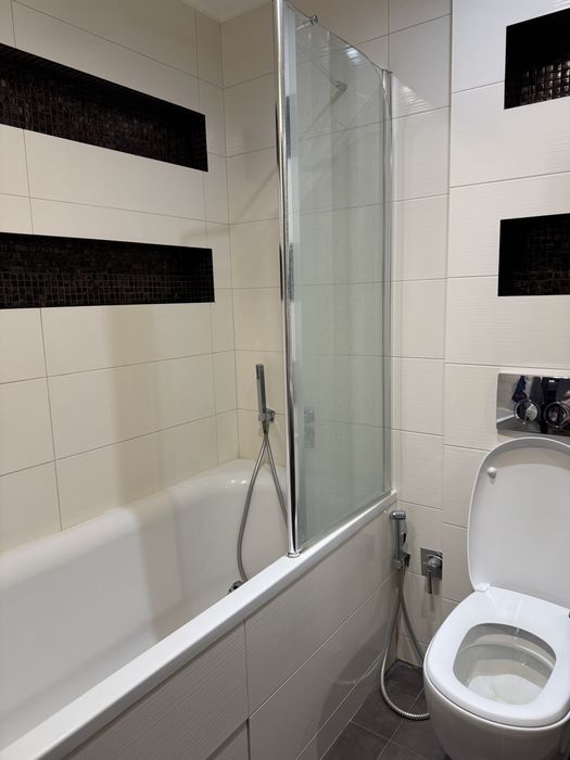 Продаю квартиру власник