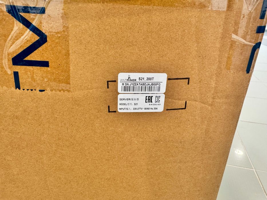 NEW Asic Antminer S21 200 Th Amlocig, Майнер + Гарантія і сервіс