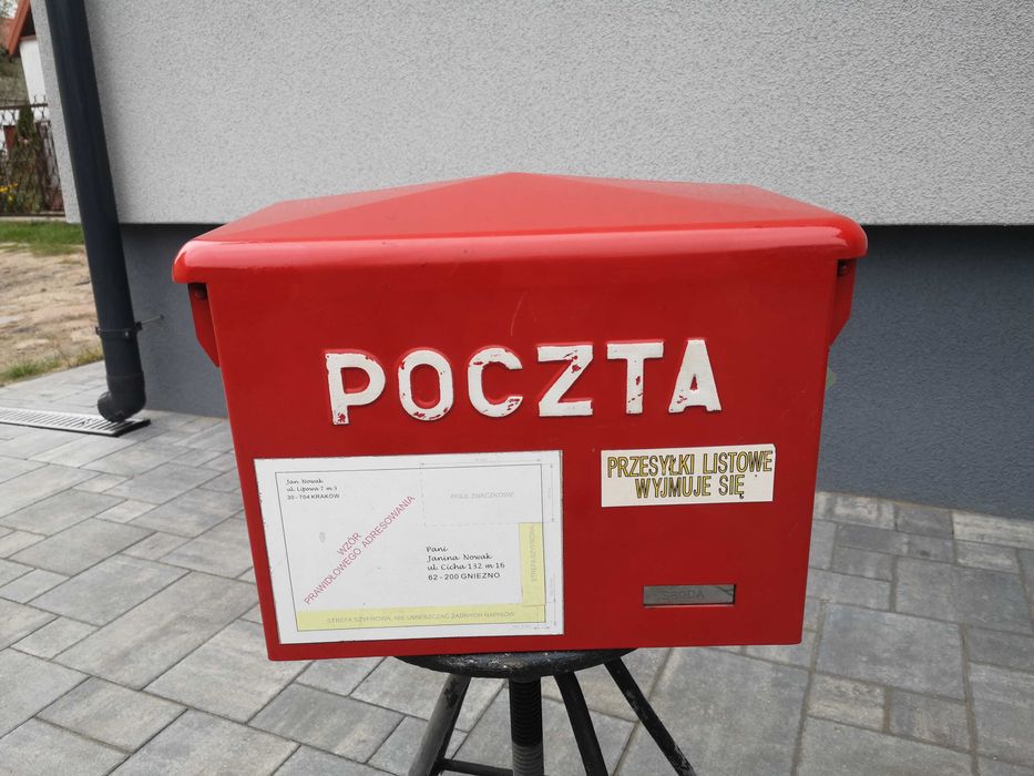 Skrzynka pocztowa PRL