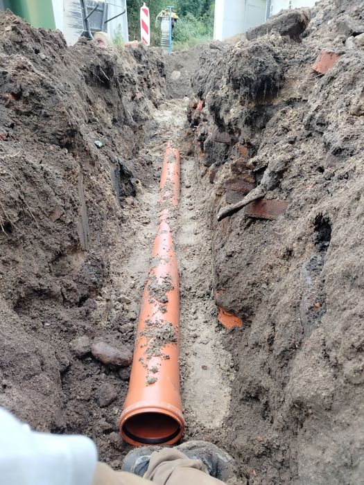 Usługi Koparko -ładowarką, Brukarstwo