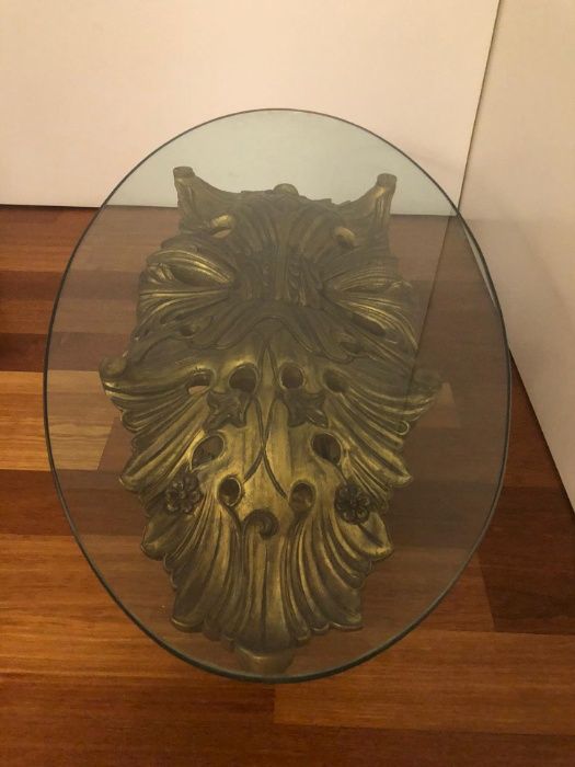 Mesa de centro em vidro estilo vintage