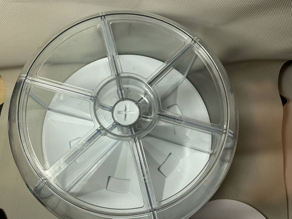 Круглый диспенсер