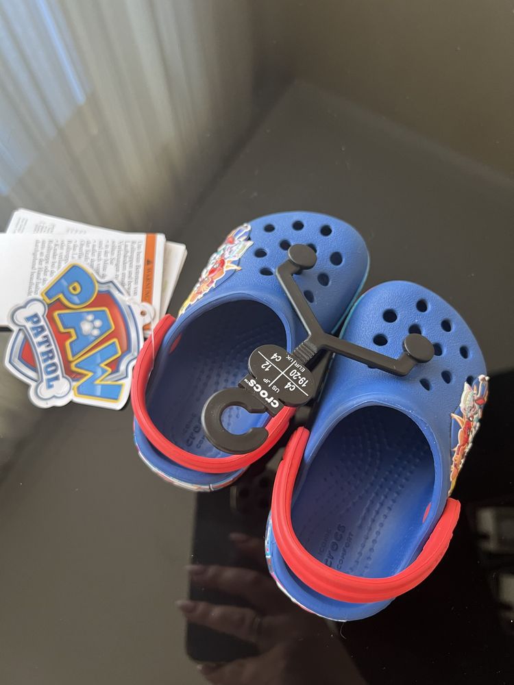 Нові Crocs для малюка