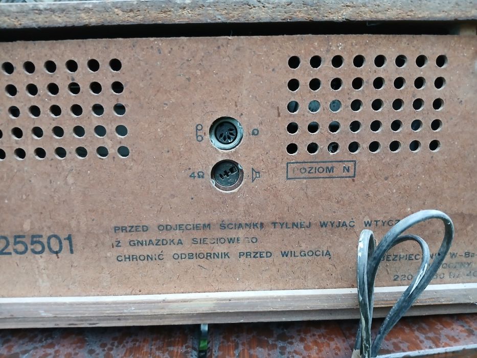 Radioodbiornik Unitra Diora DML-306 Klawesyn, lata 70"