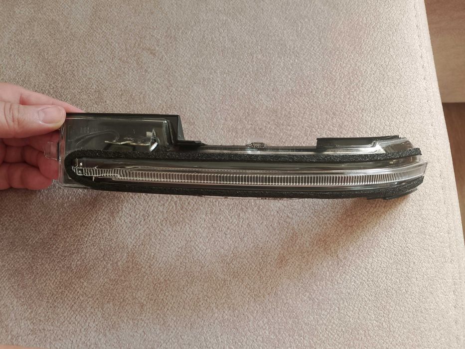 Kierunkowskaz lewy LED do Hyundai tutson