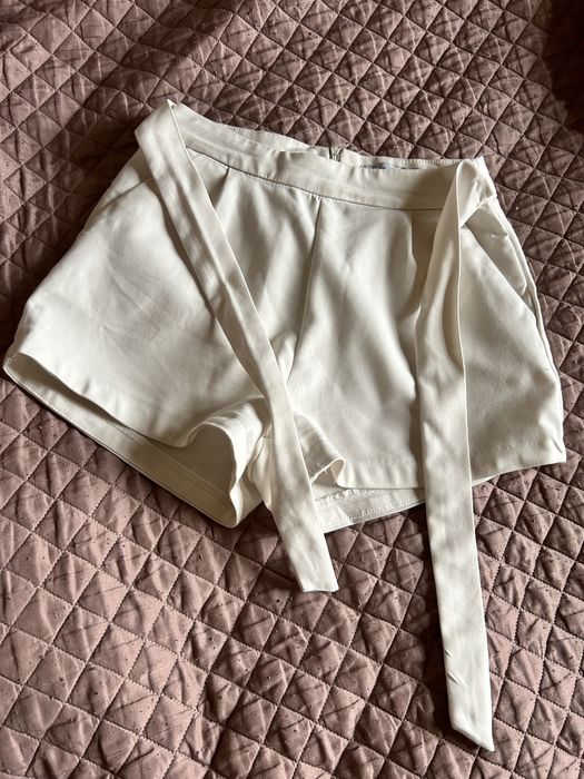 Spodenki białe Amisu S wiązane