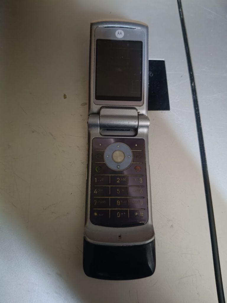 Motorola k1 na części