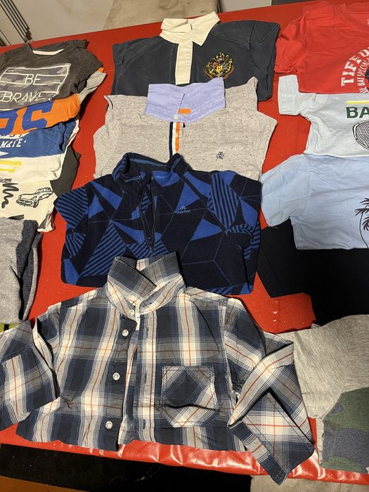 Lote (A) Conjunto peças Roupa Criança 4-5 anos