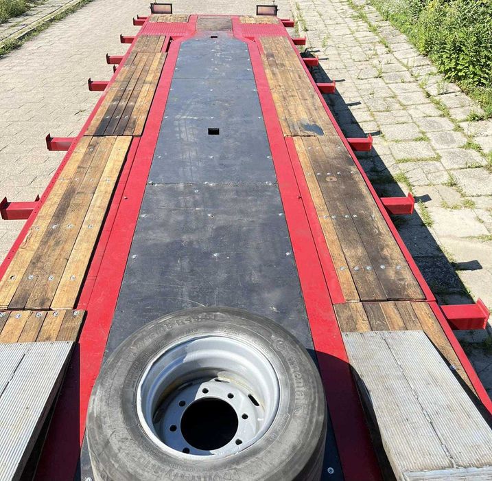 Naczepa niskopodwoziowa CONCEPT