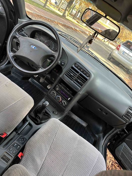 Продам ваз 21011