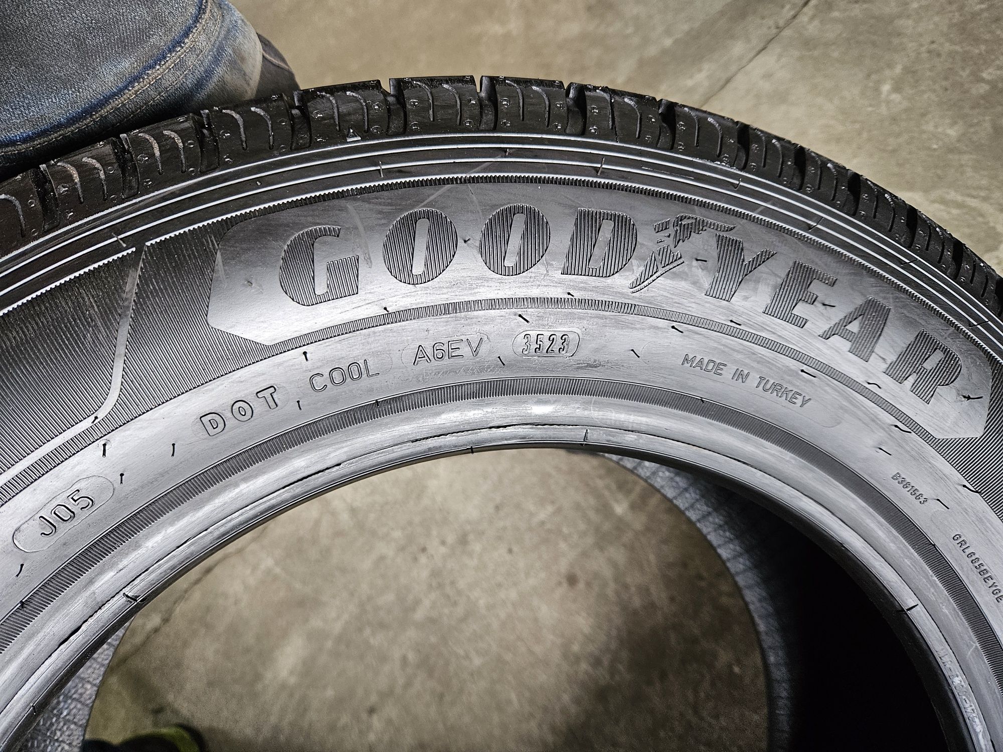 opony nowe 215/65R16 C Goodyear GRIP Cargo