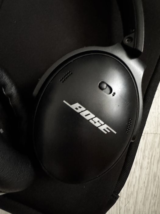 BOSE QC45 – luksus dźwięku i ciszy w jednym.