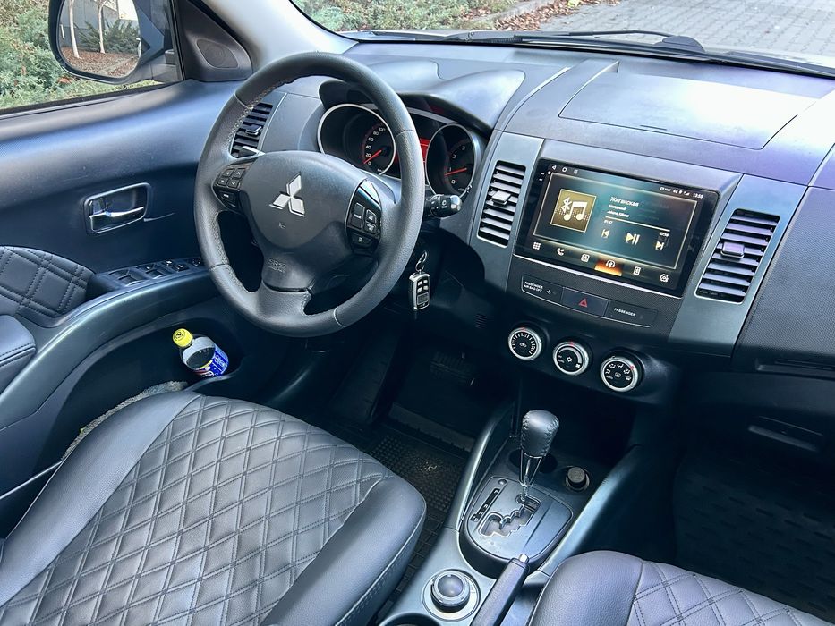 Аутлендер XL 2.4 4WD