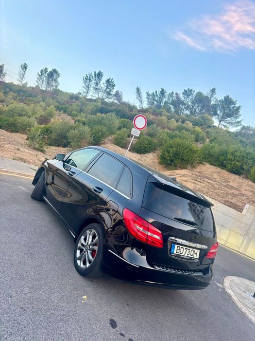 Mercedes Bens B180 Class