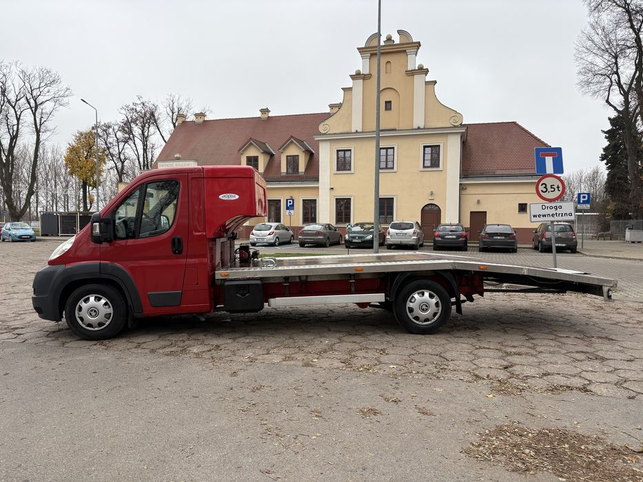 Autaweta Peugeot Boxer 3.0 hdi 160 km Klima