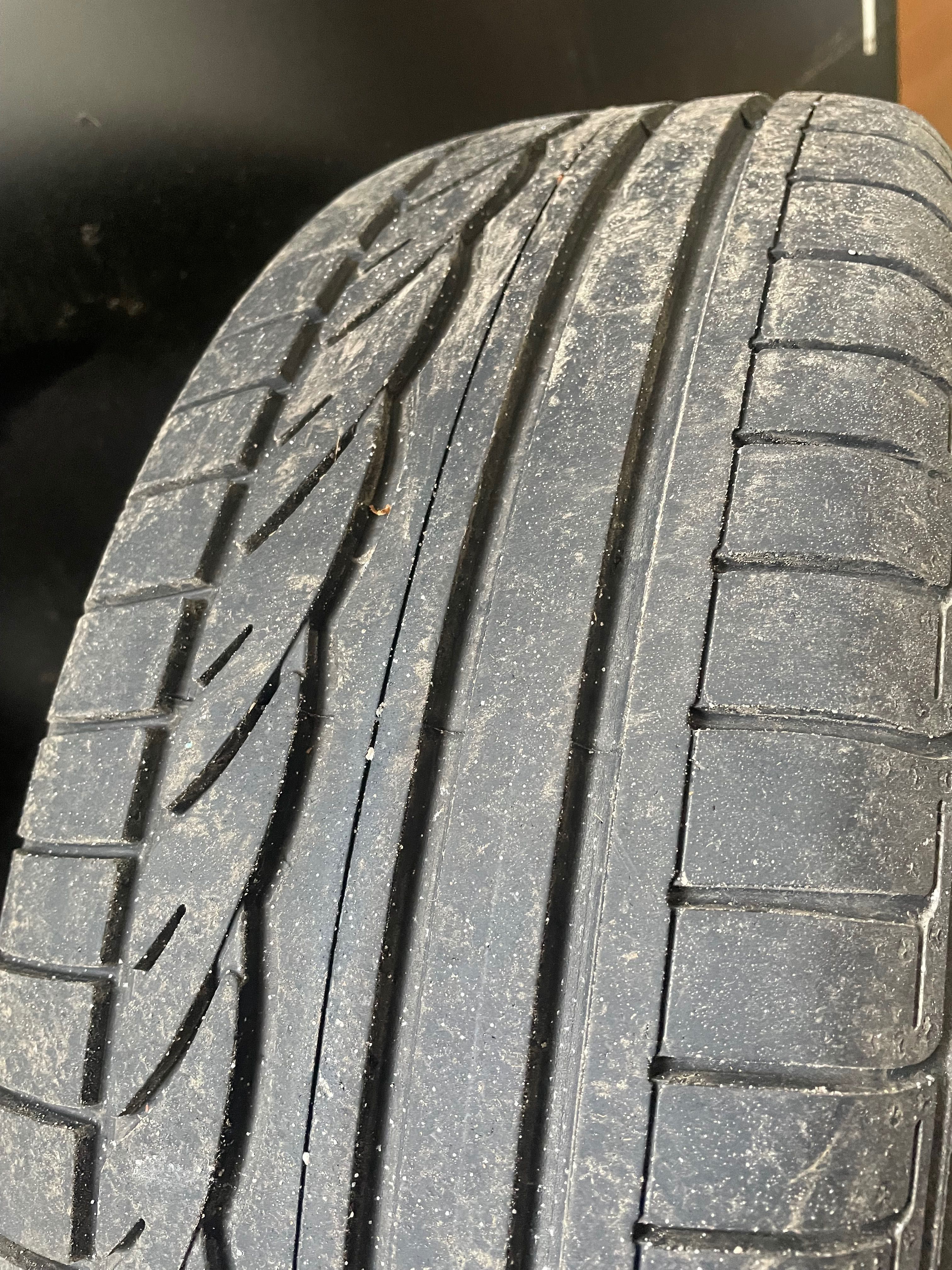 Автошин. Dunlup 185/60 r15