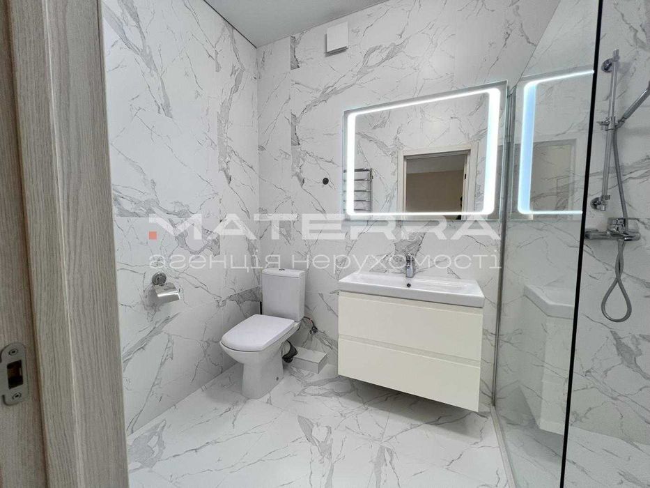 Гатне продаж таунхауса 180м2 з ремонтом і меблями бомбосховище