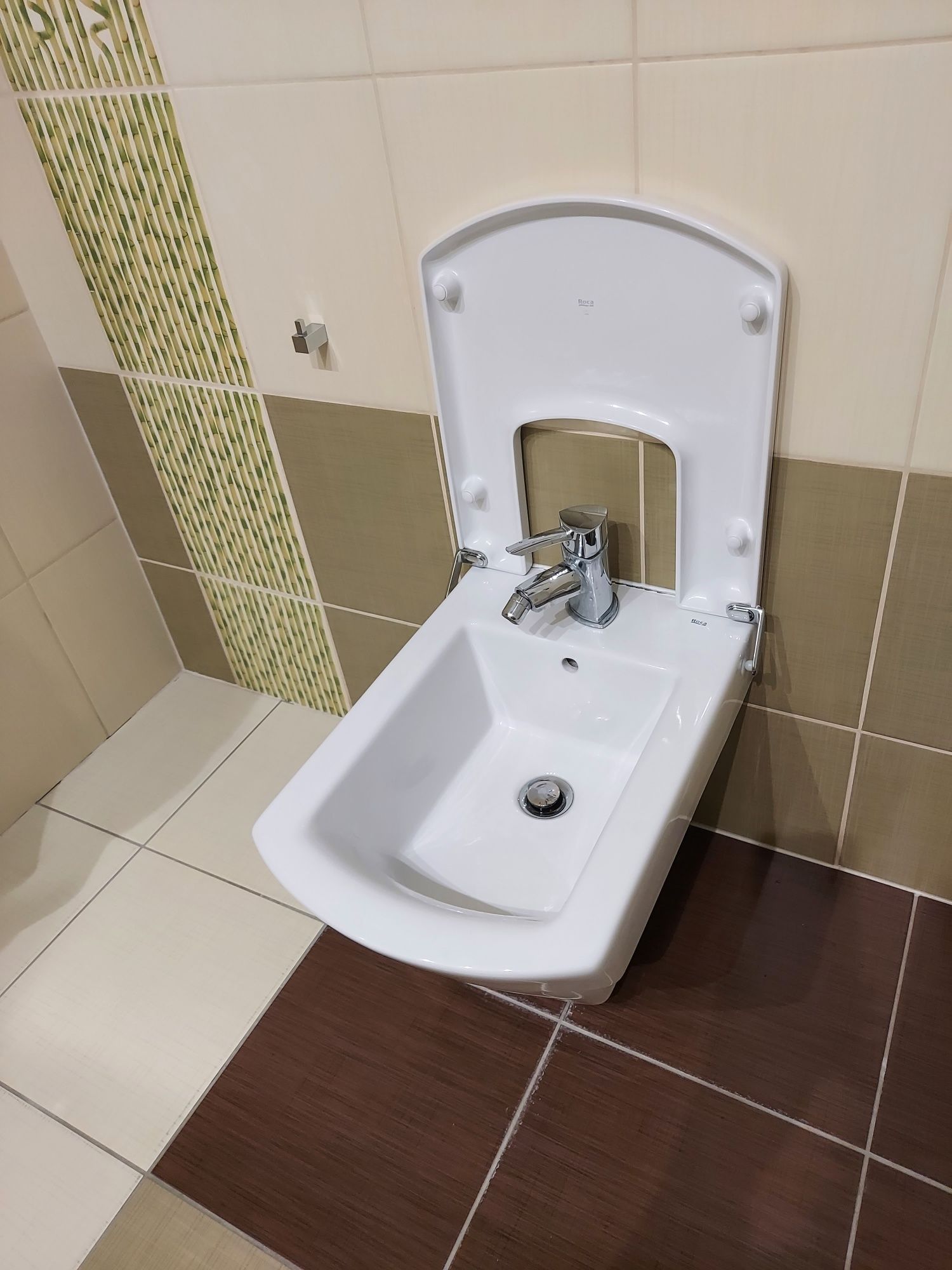 Miska WC i bidet Roca + deski gratis
