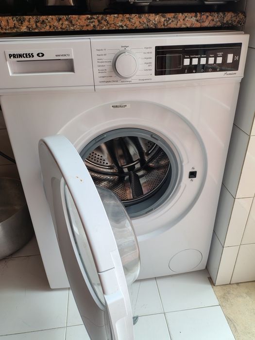 Máquina de lavar roupas 8k