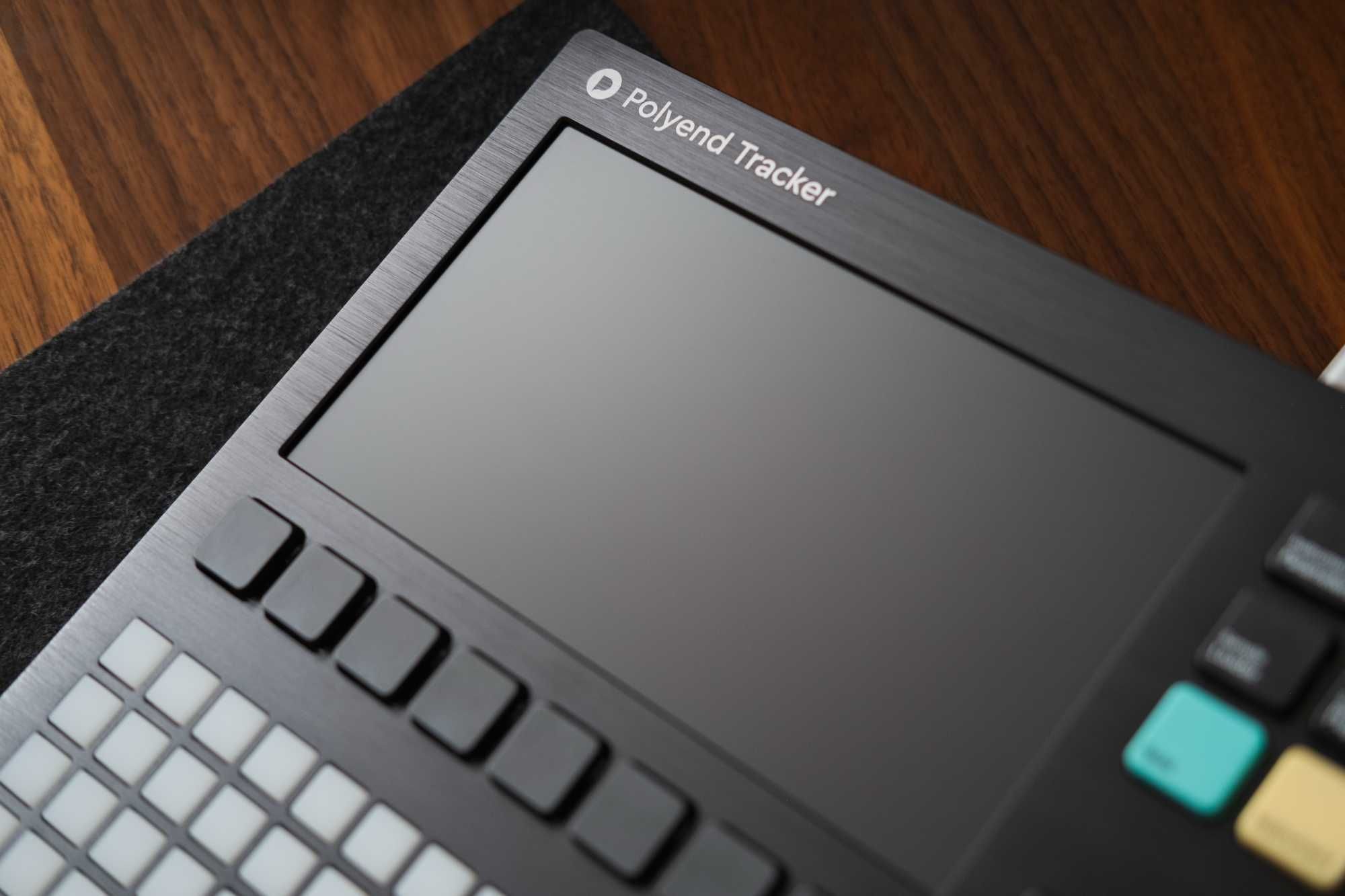 Polyend Tracker / sampler syntezator sekwencer midi