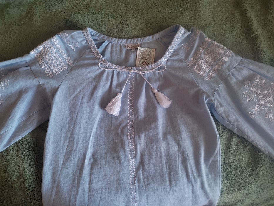 Вишиванка жіноча s-m