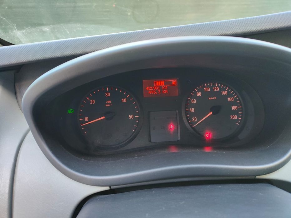 Opel vivaro brygadówka 5 osobowy. 2.0 2012r