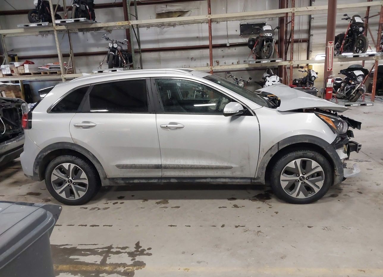 Kia NIRO EV 64kWh 2021 Premium из США только приехала