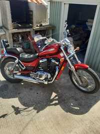 Suzuki Intruder 800cc