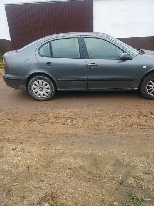 Seat toledo benzyna