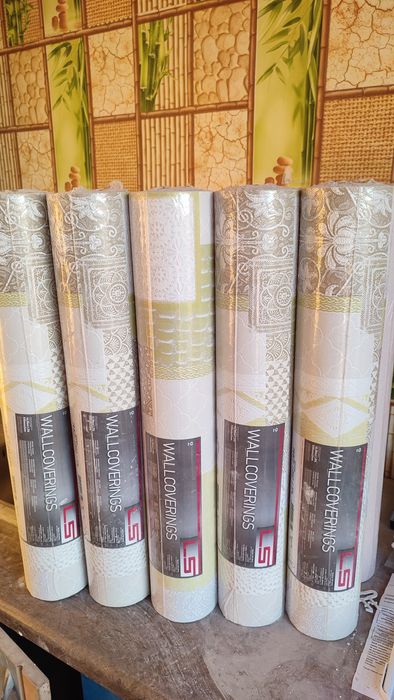 Продаж гарних шпалер, миючі ,нові в упаковці