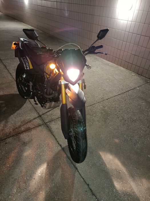 I-Moto Tiger Super Moto 125