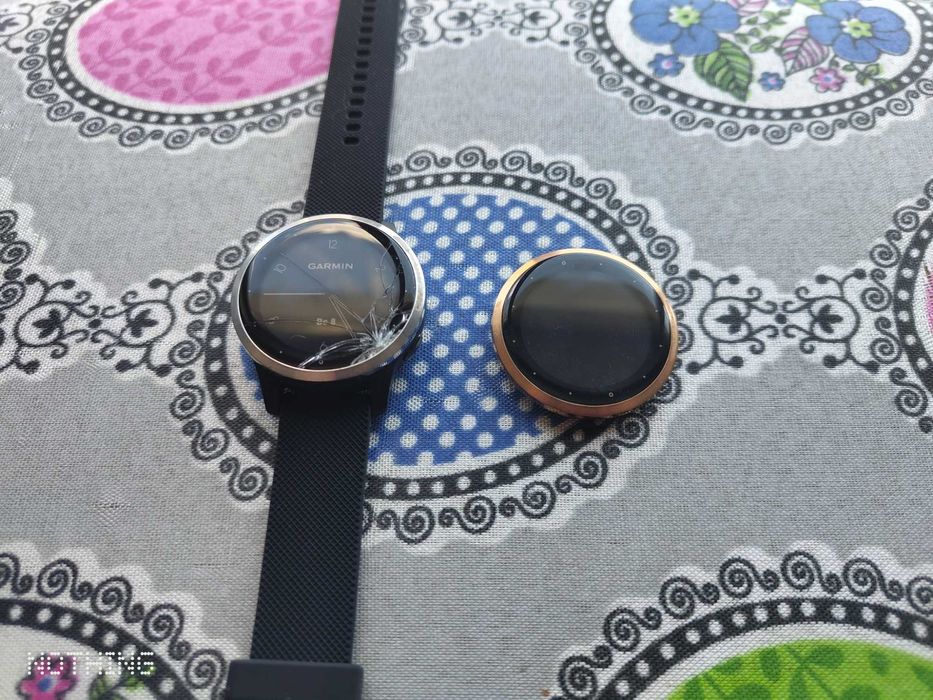 Смарт-годинник Garmin Vivoactive 4S