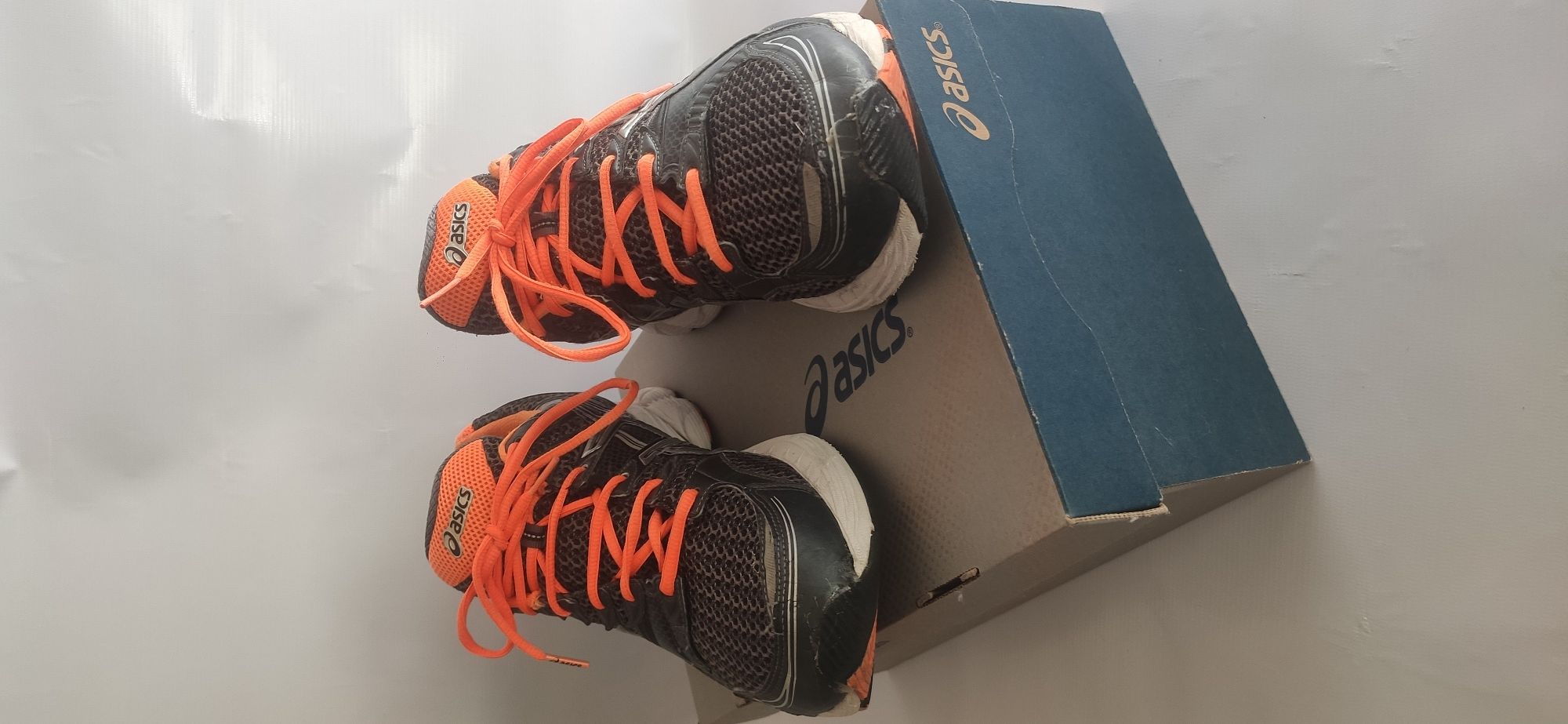 Sapatilhas ASICS Gel Nimbus T045N tamanho 45