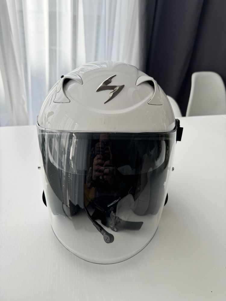 Kask otwarty scorpion evo z daszkiem i intercomem