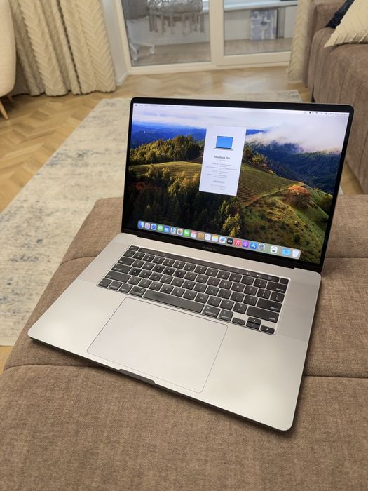 MacBook Pro 16 2019 A2141 i7 2.6 | 16gb | SSD 512Gb 5300M 4Gb 95% АКБ