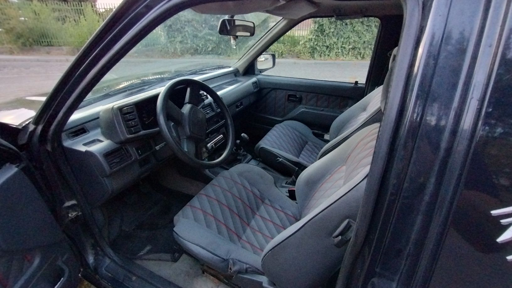 Opel Frontera 2.0i