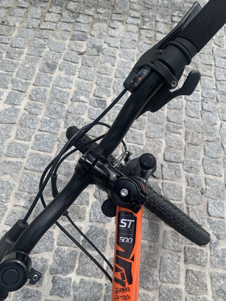 Bicicleta junior Rockrider ST500 nova