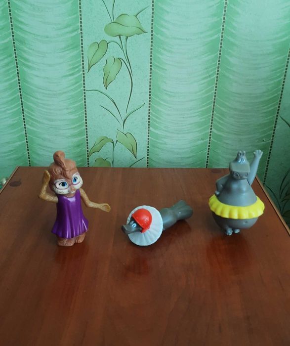 игрушки из Макдональдса