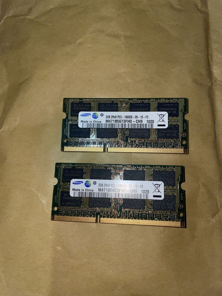 Оперативна память Samsung DDR3 4gb 1333мГц