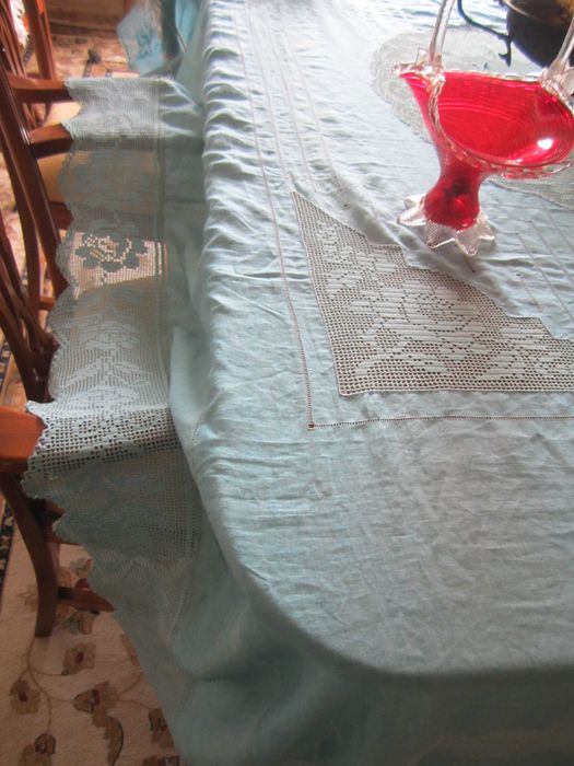 Toalha/Colcha de Sonho Azul Petróleo-Linho, Bordados Manuais